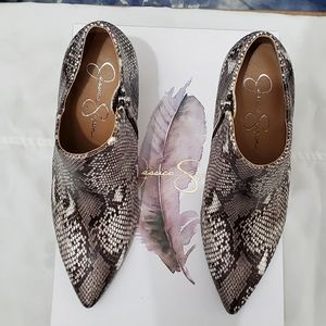 Jessica simpson  booties for this fall season